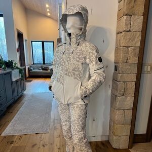 Obermeyer Snowcat Insulated Jacket & pants